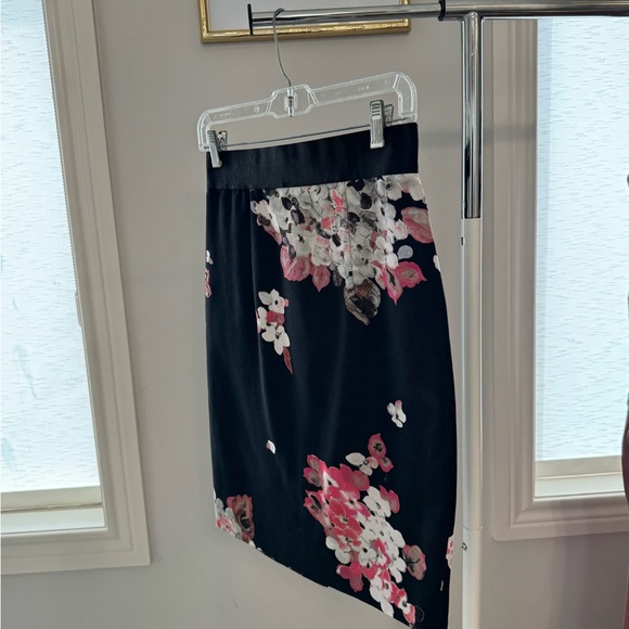 Milly Floral Set - Picture 3 of 4